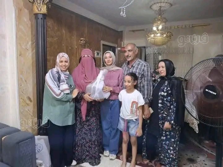 منحة دراسية وهدية ذهبية وعمرة لياسمين حسام التاسعة على الجمهورية أدبي من جامعة الابتكار،فيتو