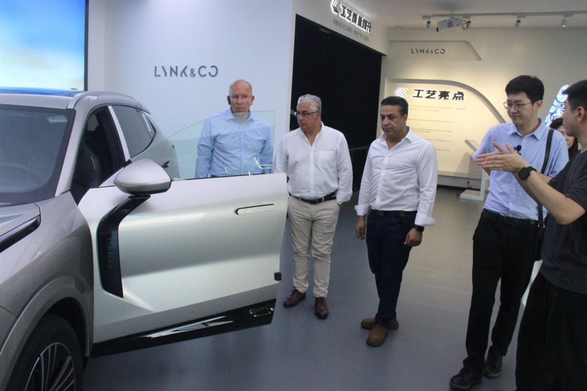 جانب من الجولة اليوم، فيتو