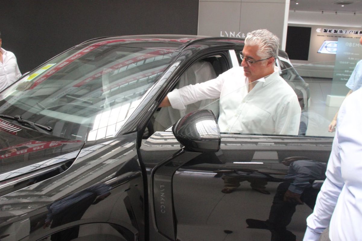 جانب من الجولة اليوم، فيتو