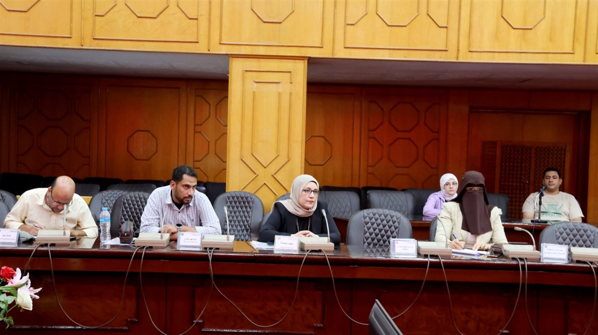 جانب من الاجتماع، فيتو