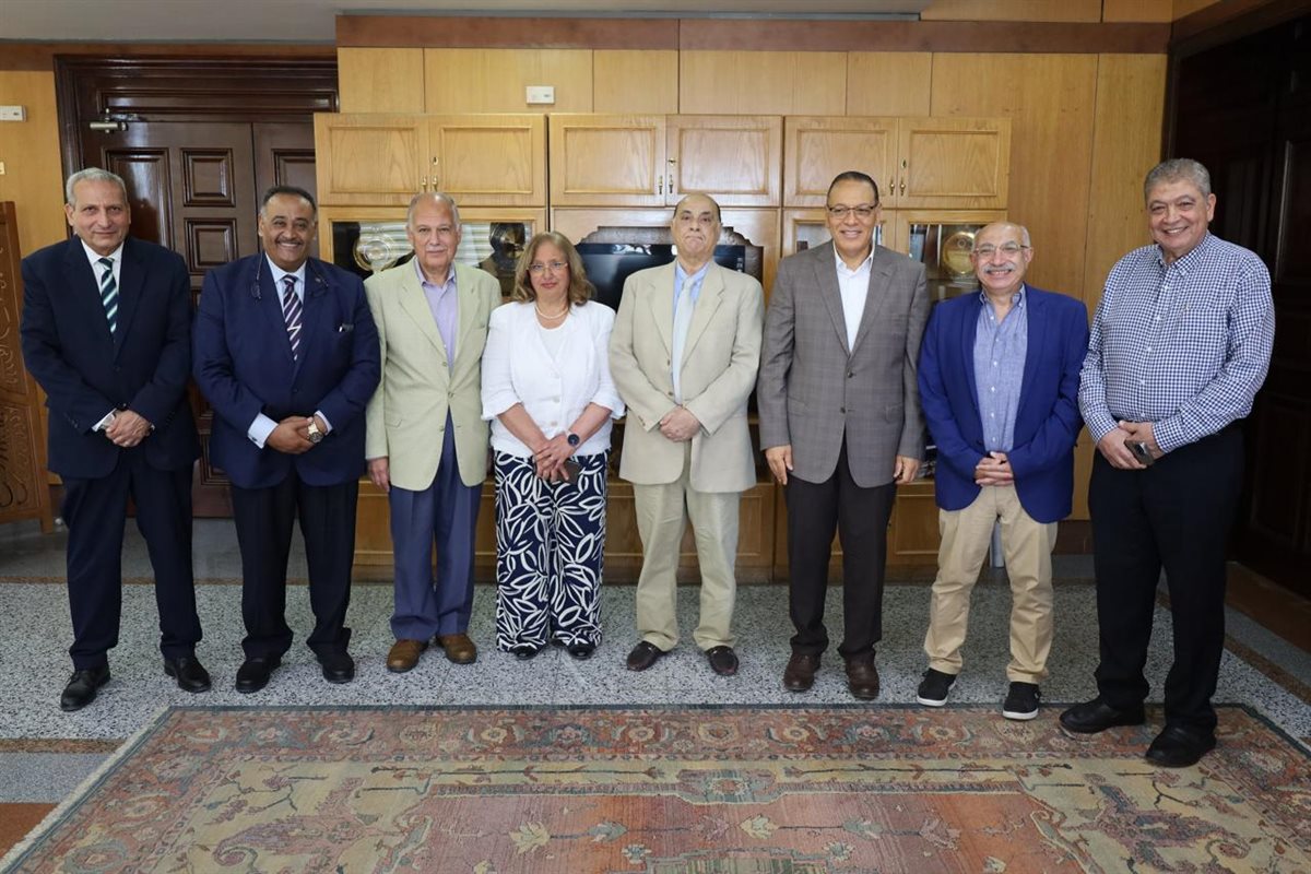 تعاون بين جامعة 6 أكتوبر وأكاديمية تراك