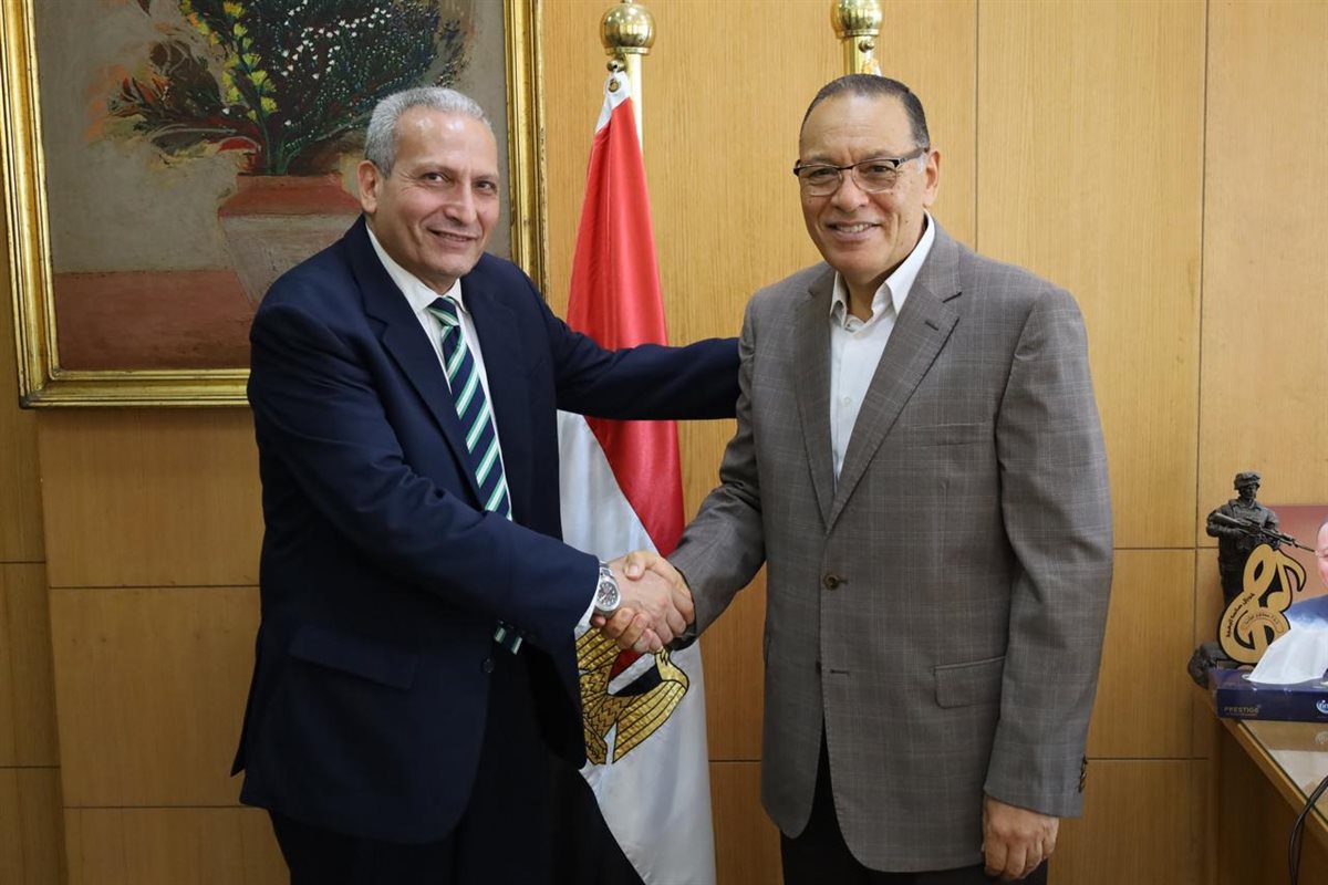 تعاون بين جامعة 6 أكتوبر وأكاديمية تراك