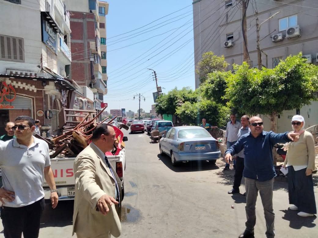 جولة ميدانية  بعدد من المواقع الحيوية بنطاق المحافظة 