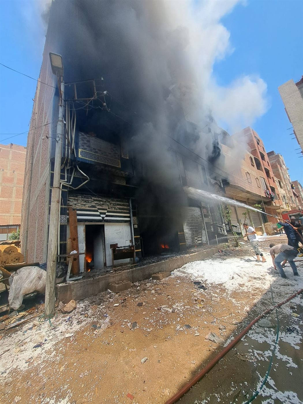 حريق مصنع فوم واطباق فل بقليوب القليوبية،فيتو 