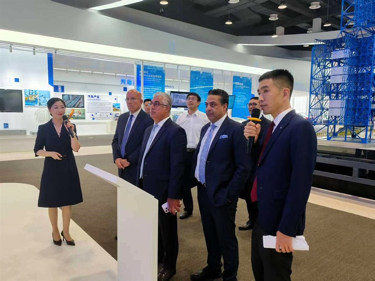 جانب من الجولة، فيتو