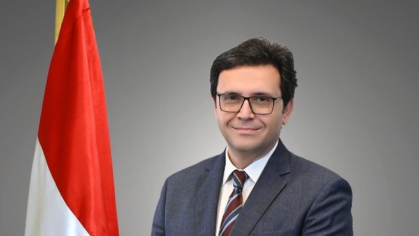 وزير الثقافة د.أحمد فؤاد هنو، فيتو