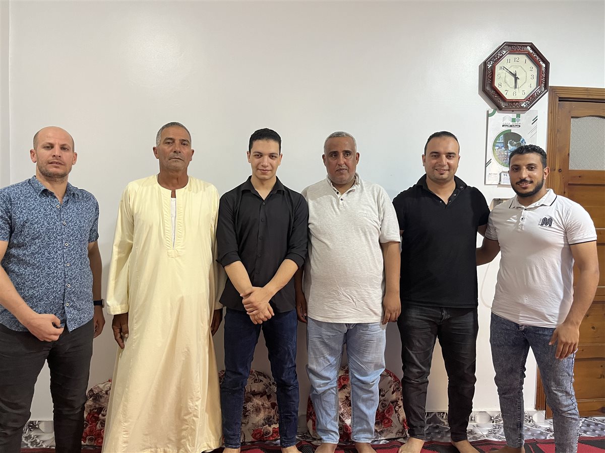 عائلة الطالب احمد الحداد، فيتو