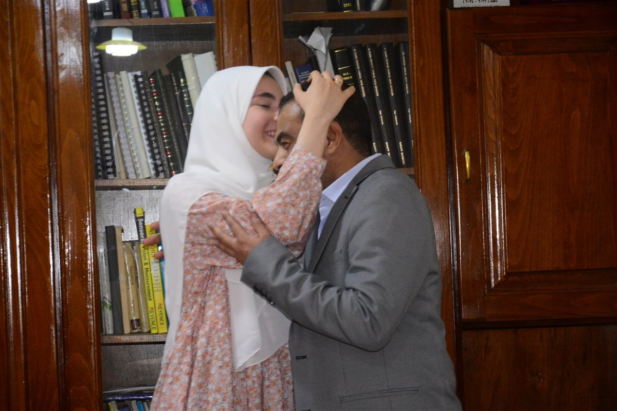 دارين الخامسة علي الجمهورية في الثانوية الأزهرية