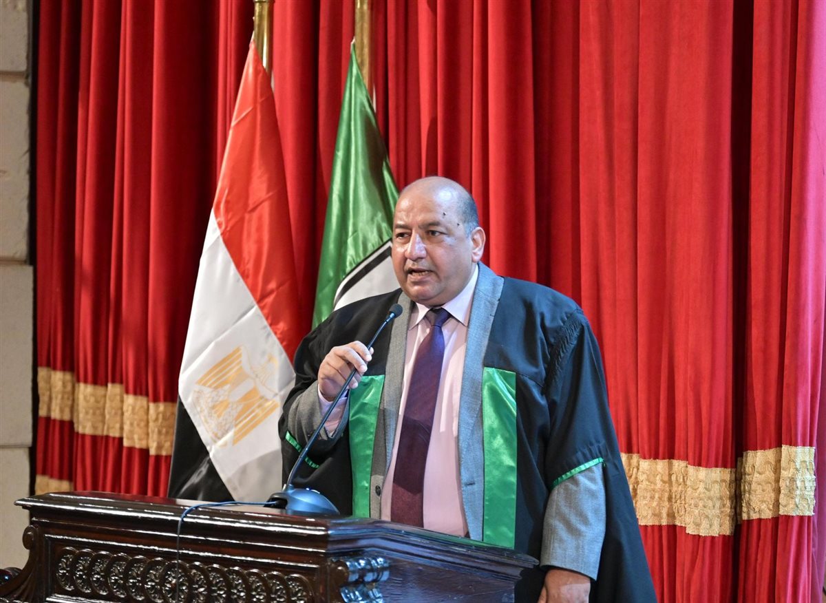 حفل تخرج الطلاب الوافدين بطب أسنان القاهرة