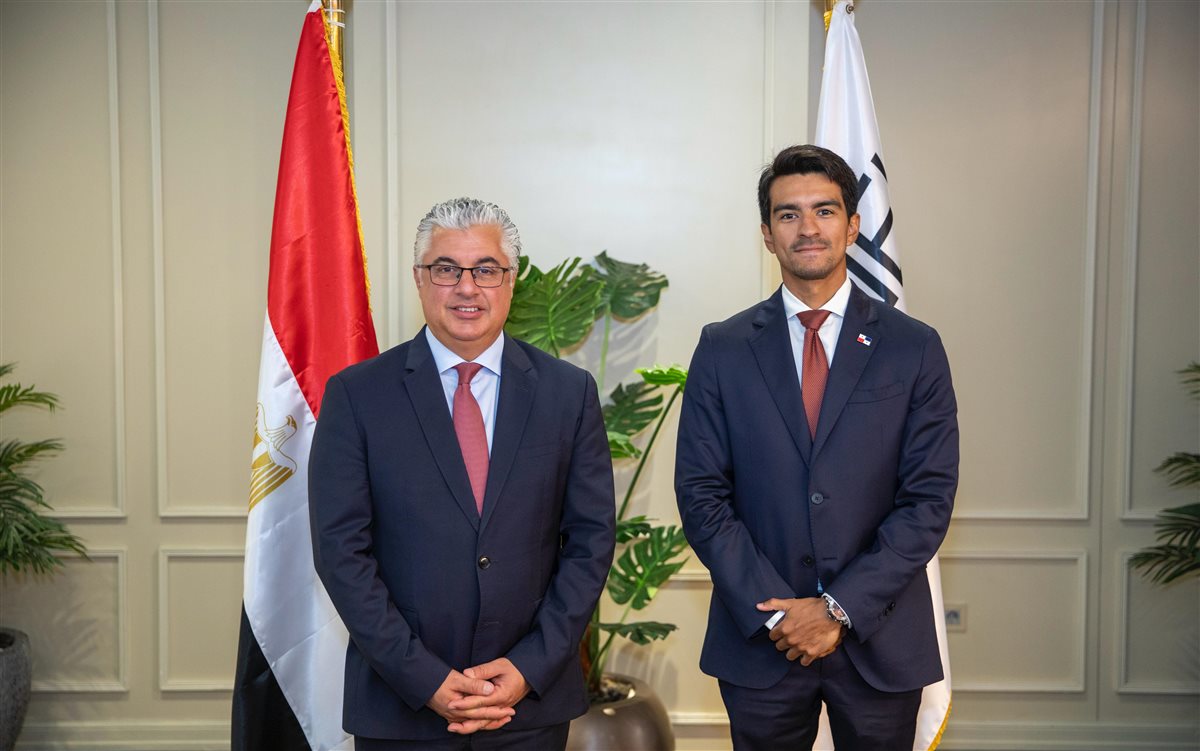 جانب من اللقاء، فيتو