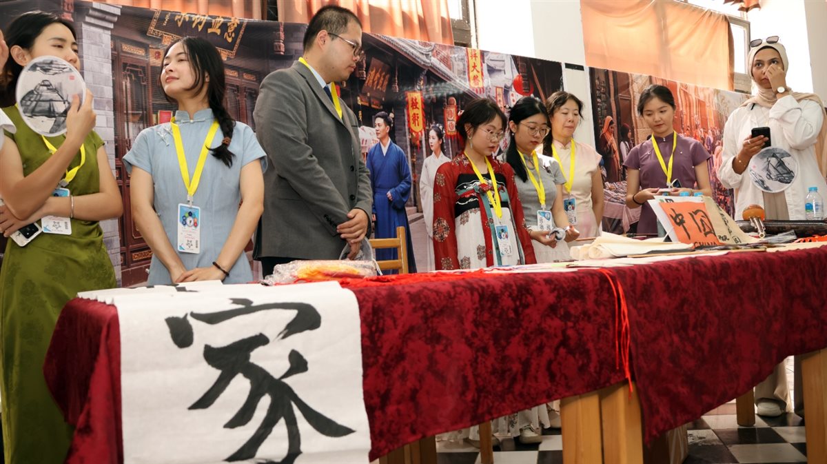 جانب من الفعاليات، فيتو