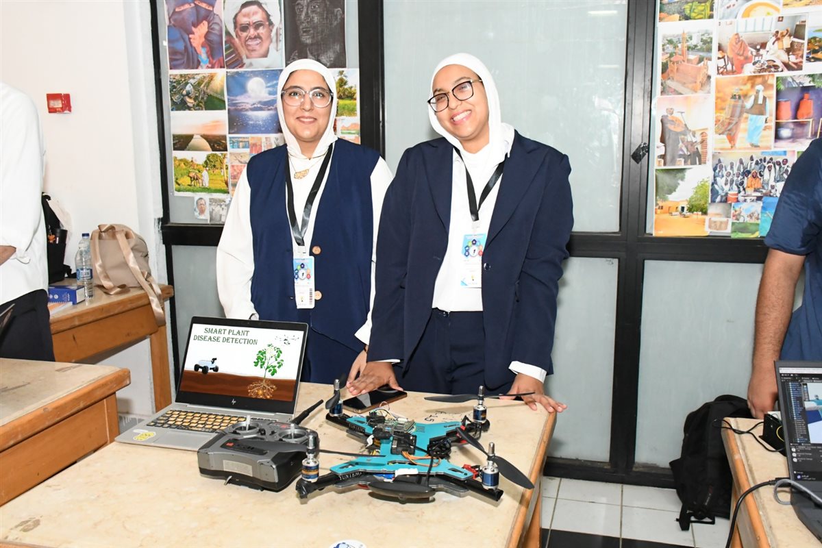 جانب من فعاليات المعرض، فيتو