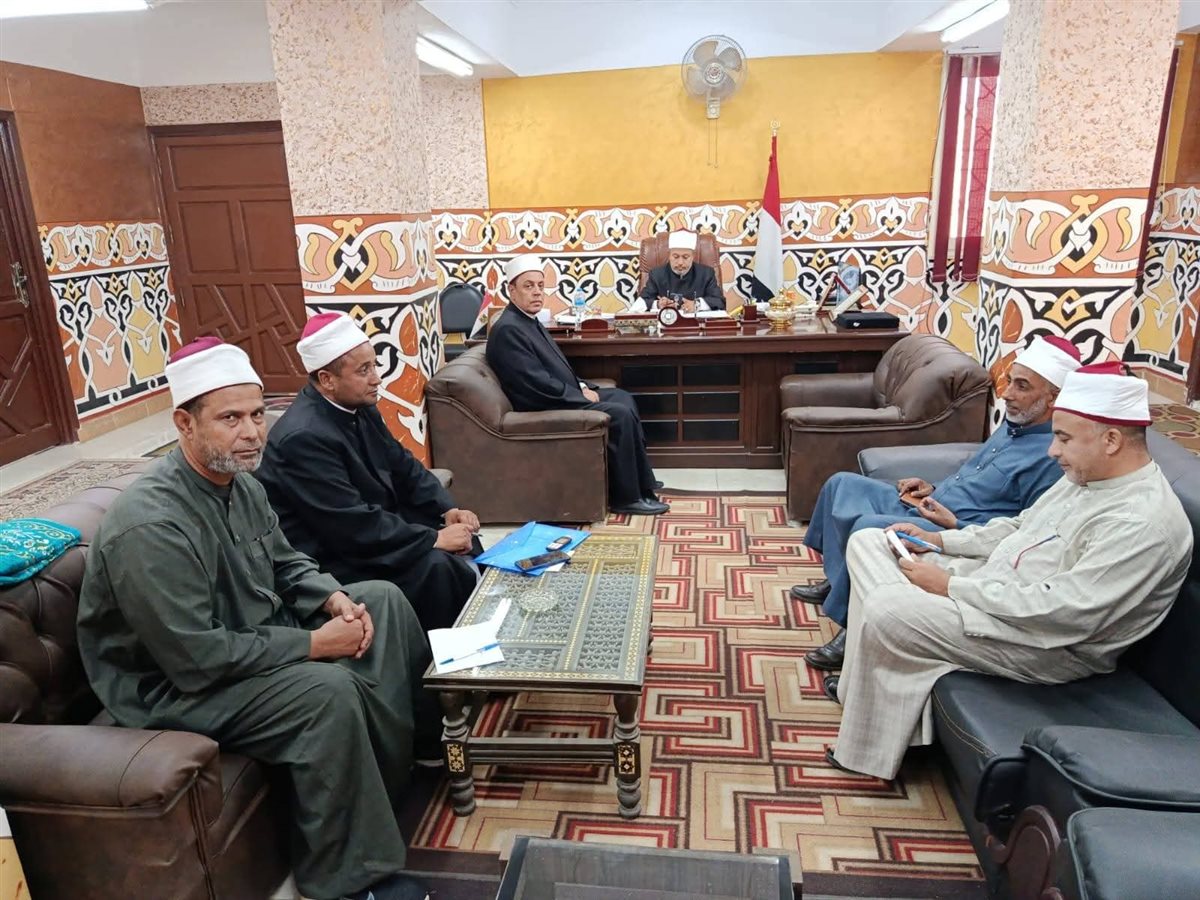 جانب من الاجتماع، فيتو