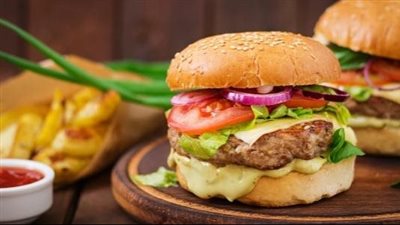 طريقة عمل البرجر البيتى