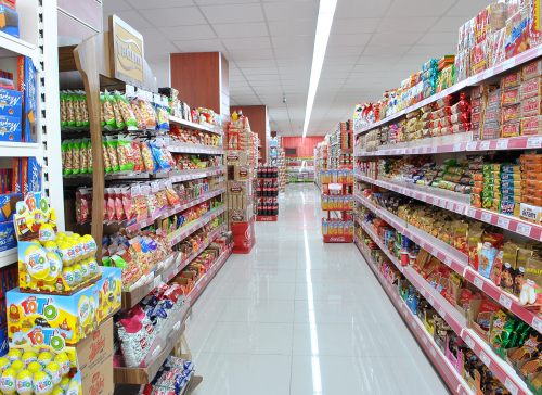 <strong>تخفيضات على أسعار السلع الغذائية ضمن الأوكازيون الصيفي 2025</strong>