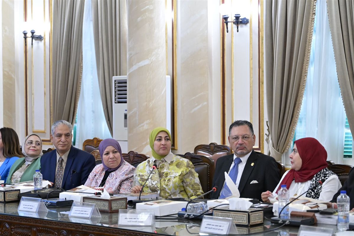 اجتماع مجلس جامعة القاهرة