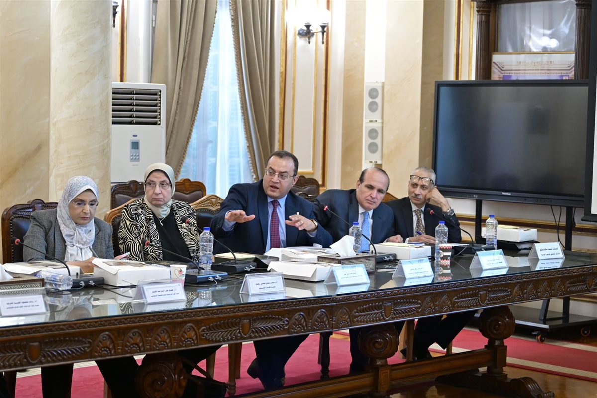 اجتماع مجلس جامعة القاهرة