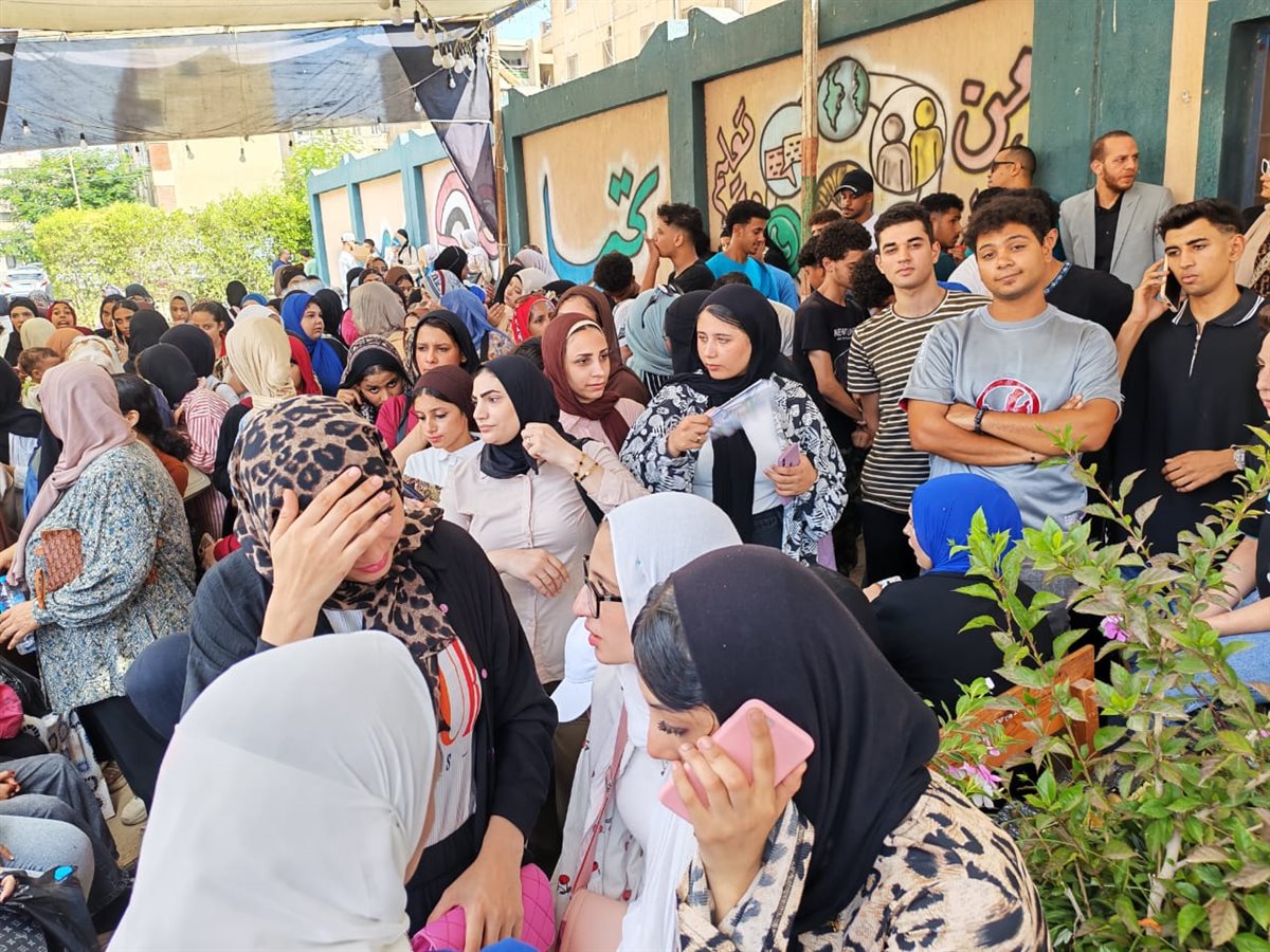 جانب من عمليات التصويت بلجان الإسماعيلية، فيتو