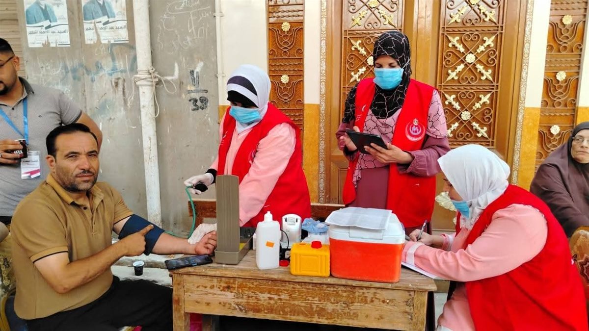 تواجد الفرق الطبية داخل اللجان الانتخابية بدمياط 