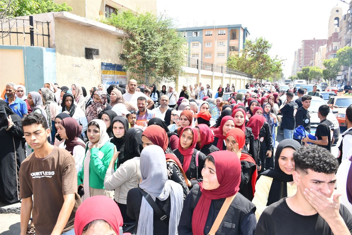 جانب من مشاركة الطلاب، فيتو