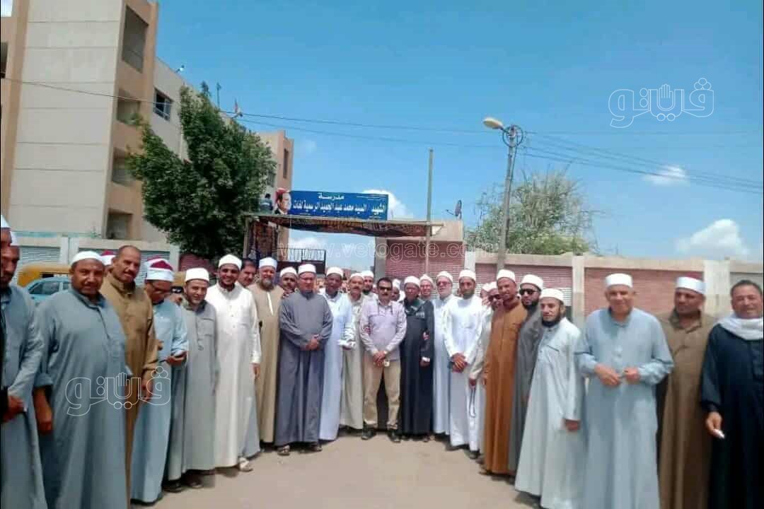 رجال أوقاف الشرقية ينظمون مسيرة لدعم المشاركة الإيجابية في انتخابات مجلس الشيوخ،فيتو