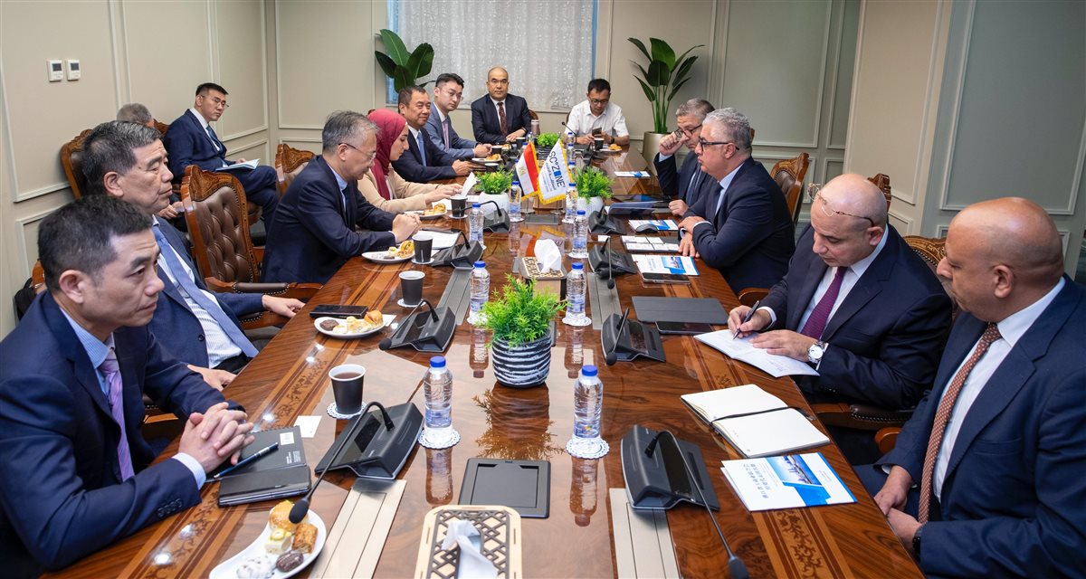 جانب من اللقاء، فيتو