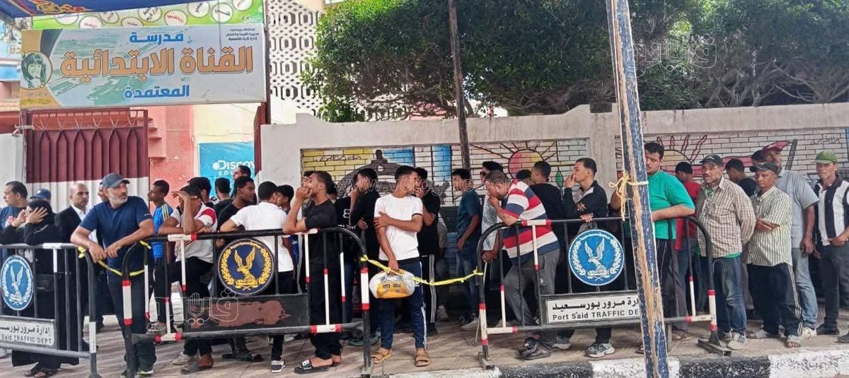 امام مقرات اللجان الانتخابية ببورسعيد، فيتو