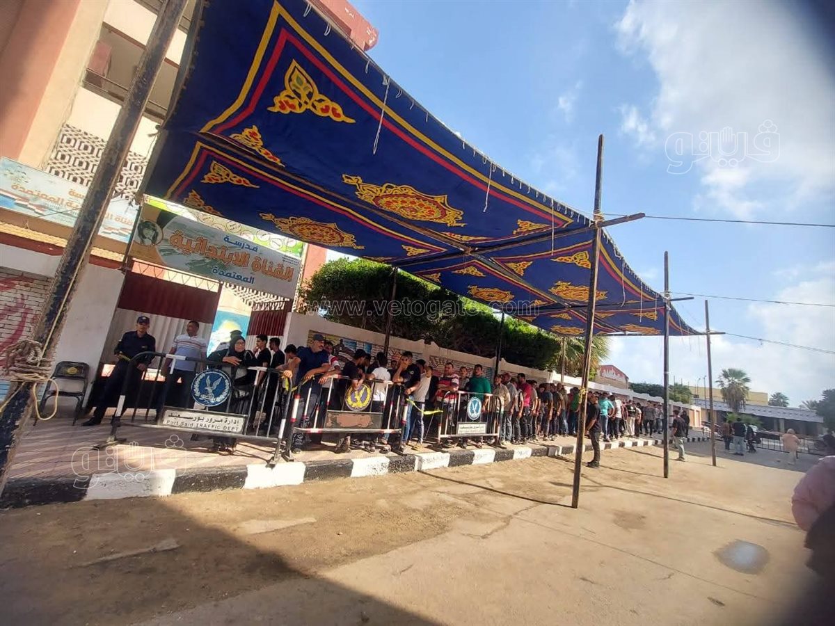 امام مقرات اللجان الانتخابية ببورسعيد، فيتو