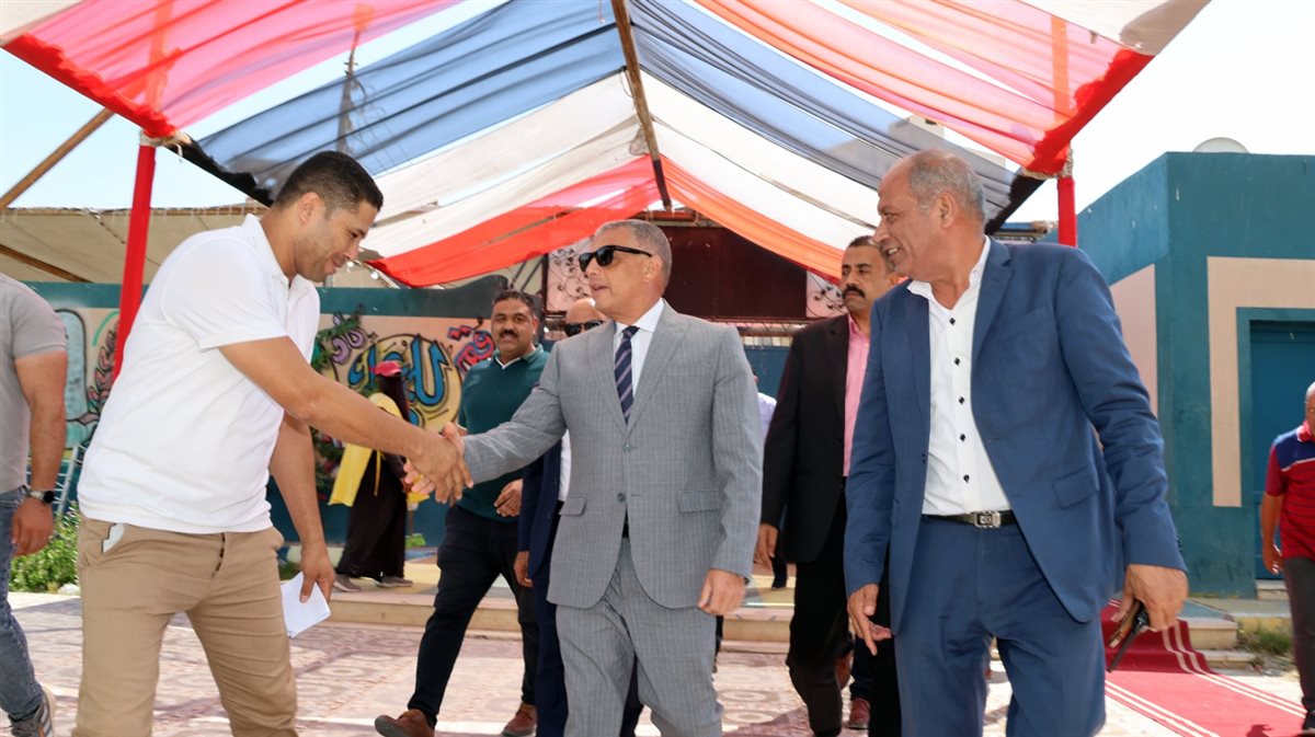 جانب من متابعة محافظ الإسماعيلية للجان، فيتو