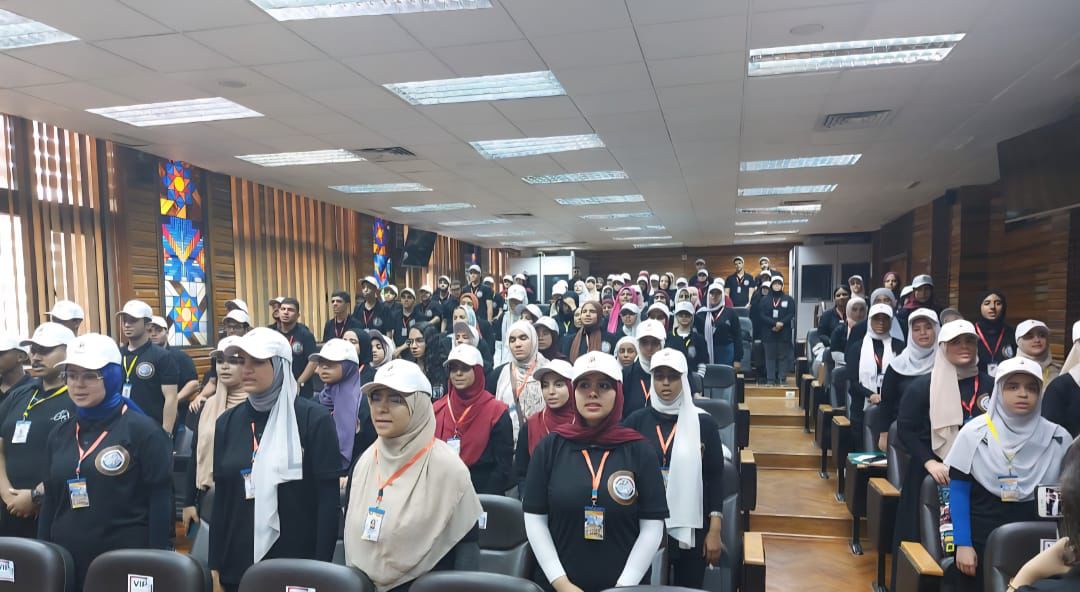 معسكر قادة المستقبل بجامعة القاهرة