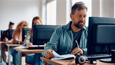 مخاطر الجلوس لفترات طويلة