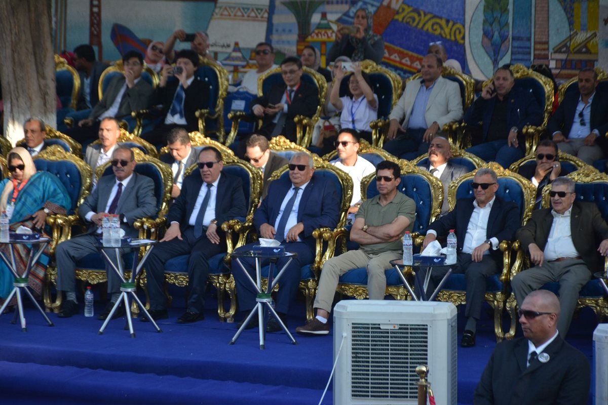 جانب من حفل الافتتاح، فيتو 