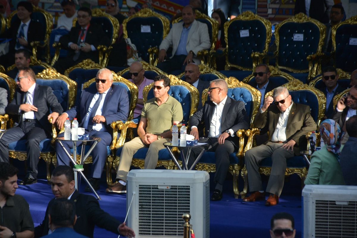 جانب من حفل الافتتاح، فيتو 