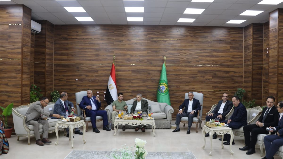 جانب من مراسم الاستقبال، فيتو