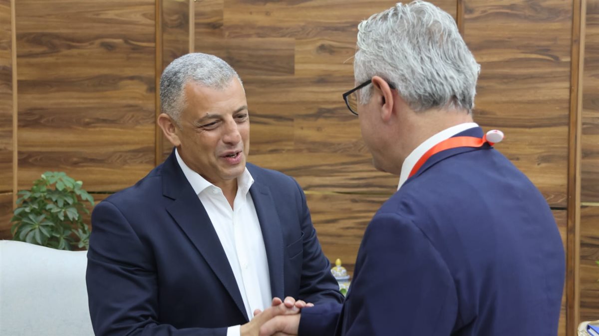 جانب من مراسم الاستقبال، فيتو