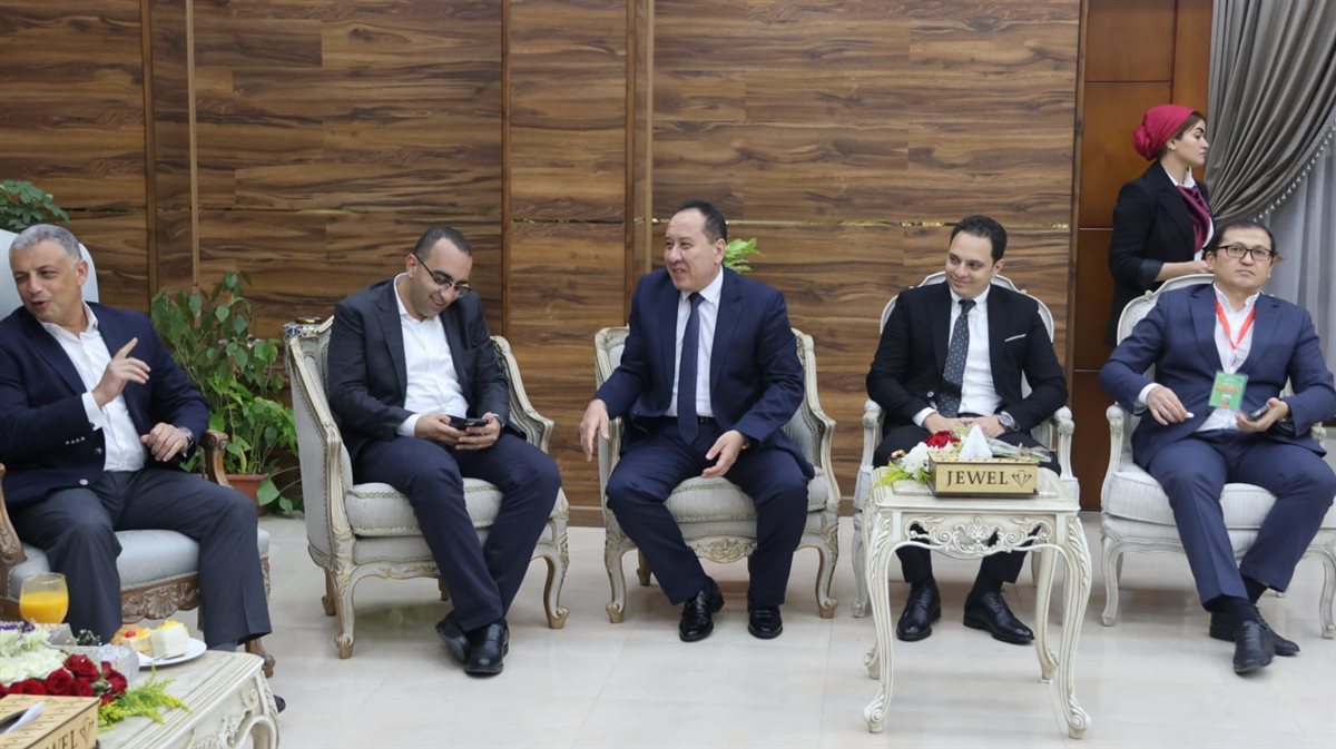 جانب من مراسم الاستقبال، فيتو