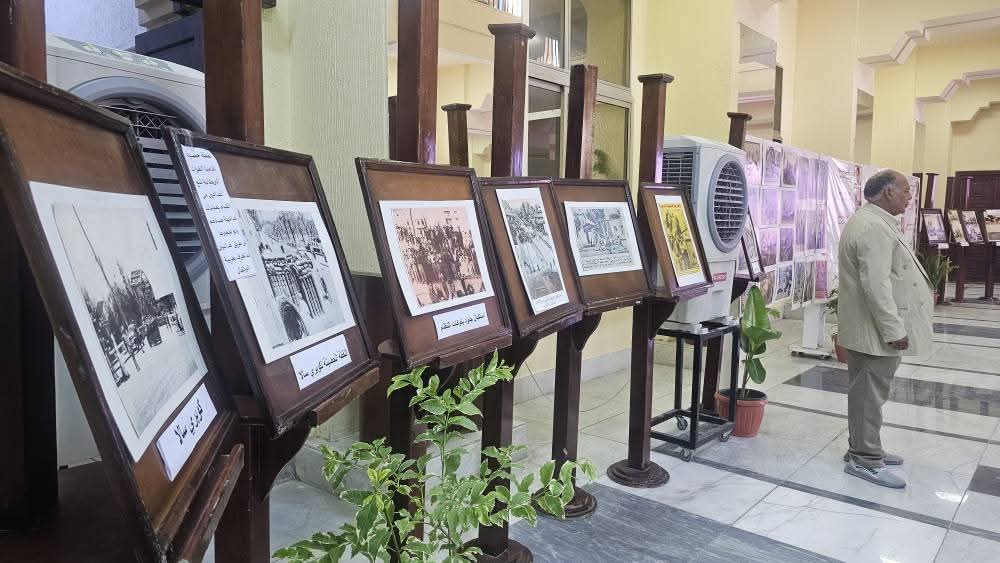 جانب من مقتنيات المعرض، فيتو