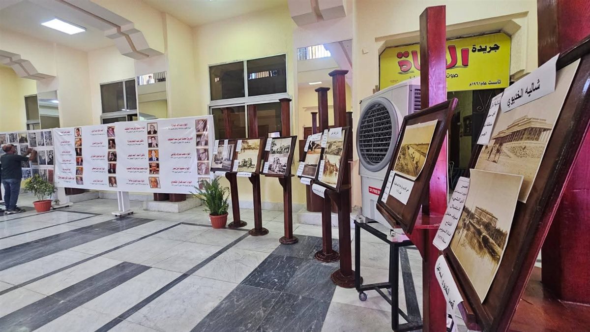 جانب من مقتنيات المعرض، فيتو