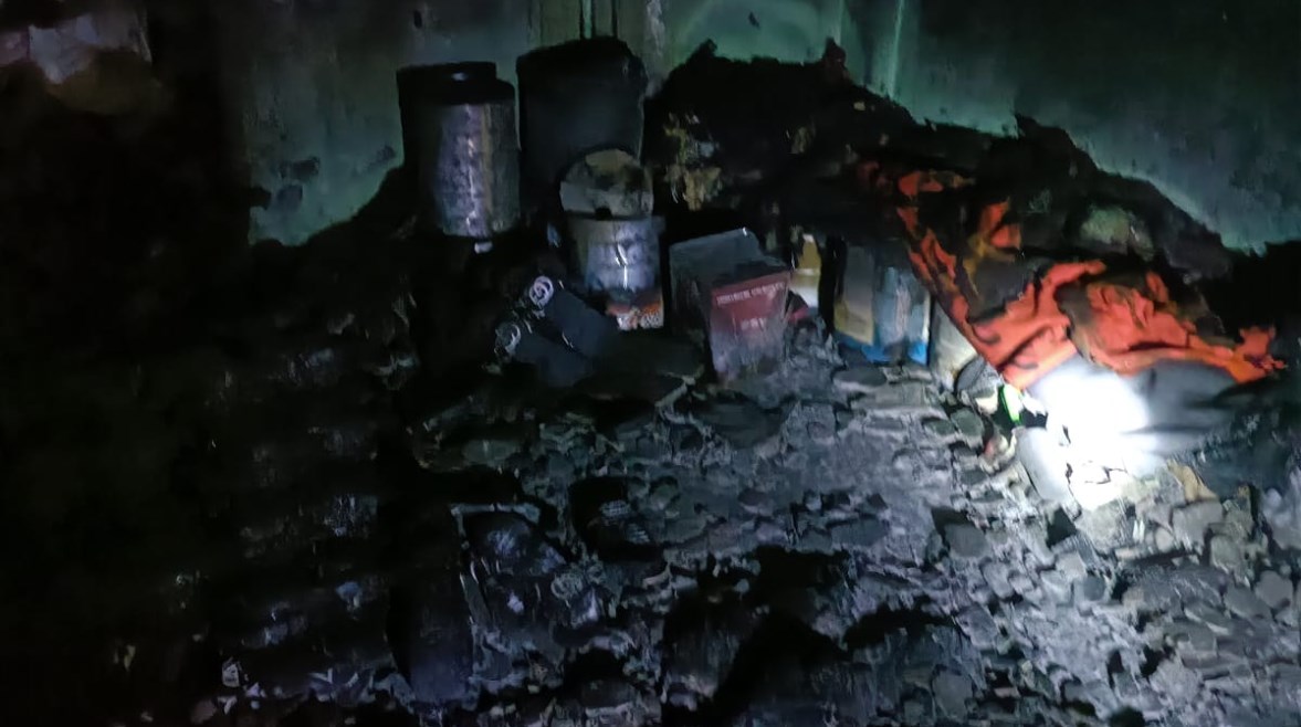 حريق في مخزن بلاستيك بشبرا الخيمة،فيتو