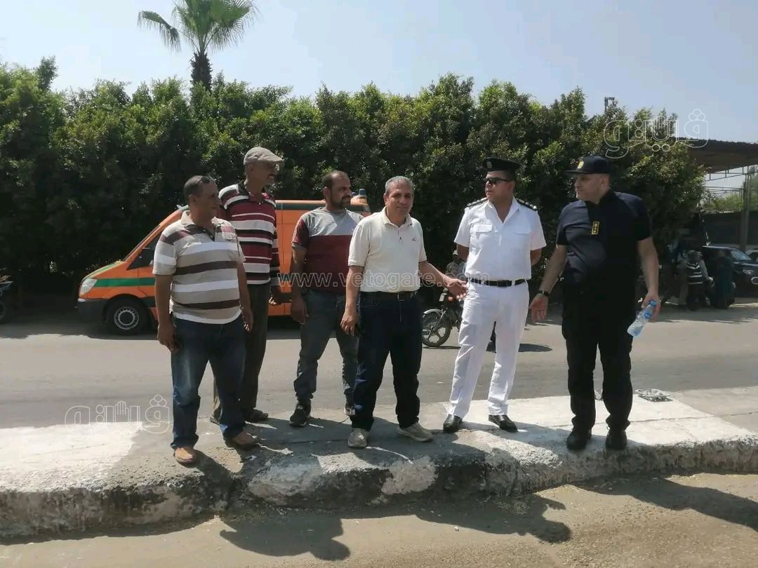 زيت الطعام يوقف الحركة بطريق الزنكلون بالشرقية.. وفرق الإنقاذ تسيطر على الموقف،فيتو