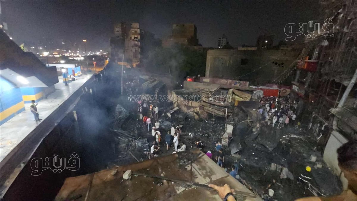  حريق محلات وباكيات شبرا الخيمة (6)