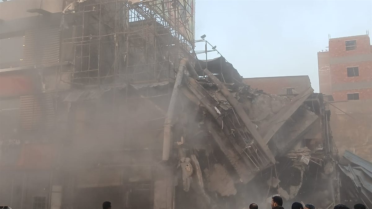 إزالة منشأين آيلين للسقوط بشبرا الخيمة،فيتو