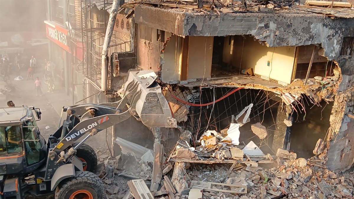 إزالة منشأين آيلين للسقوط بشبرا الخيمة،فيتو