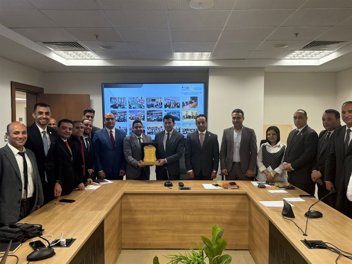 أشرف صبحي يلتقي مجلس إدارة اتحاد الكيانات الشبابية بتشكيله الجديد