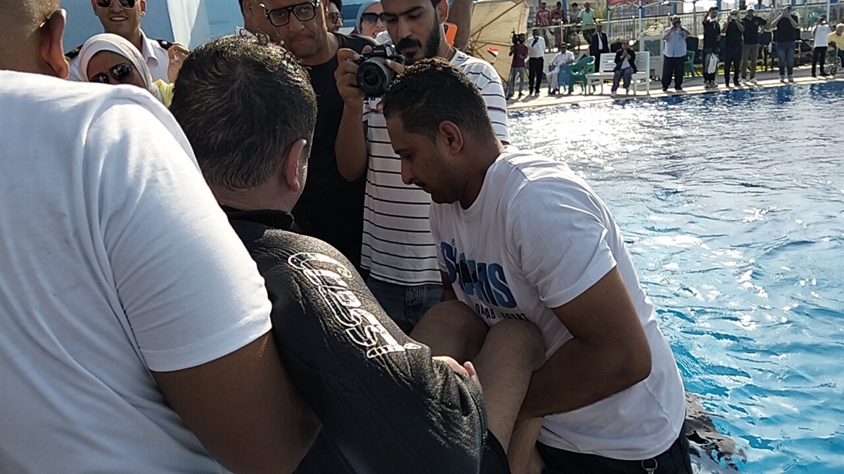 لحظة خروج ولاء حافظ من المياه، فيتو