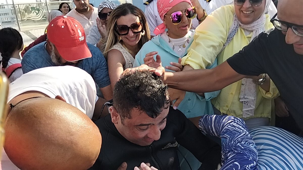 لحظة خروج ولاء حافظ من المياه، فيتو