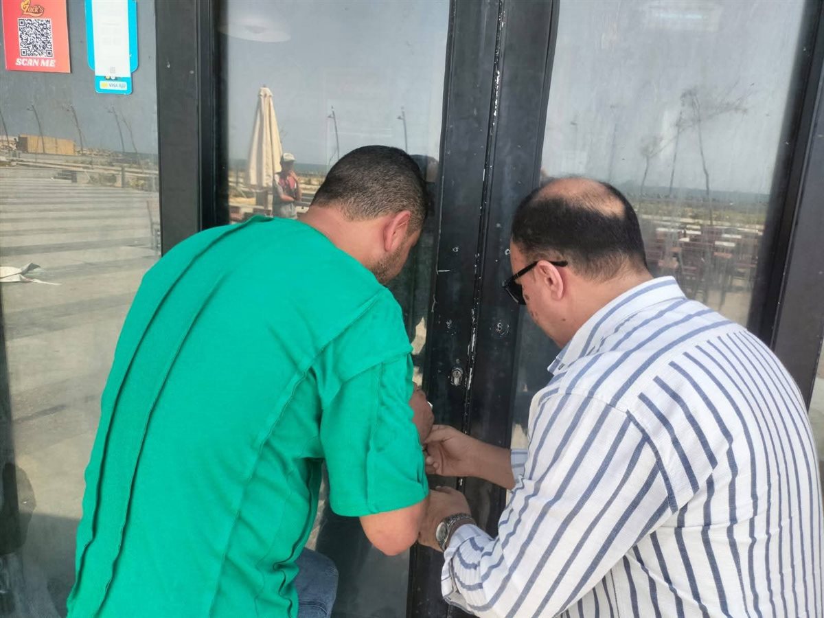 حملة استهدفت مجمعات المطاعم براس البر