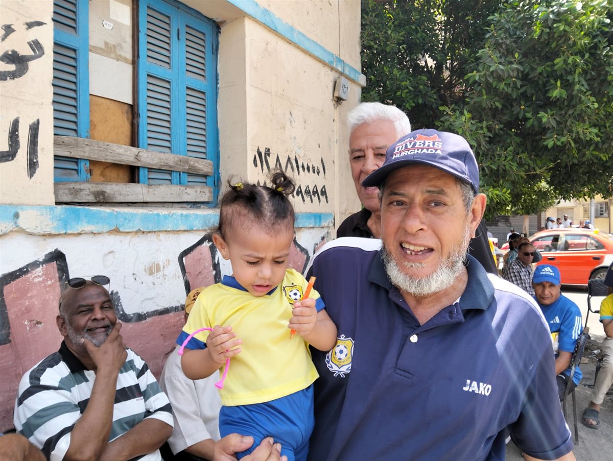 من أمام النادي الإسماعيلي، فيتو