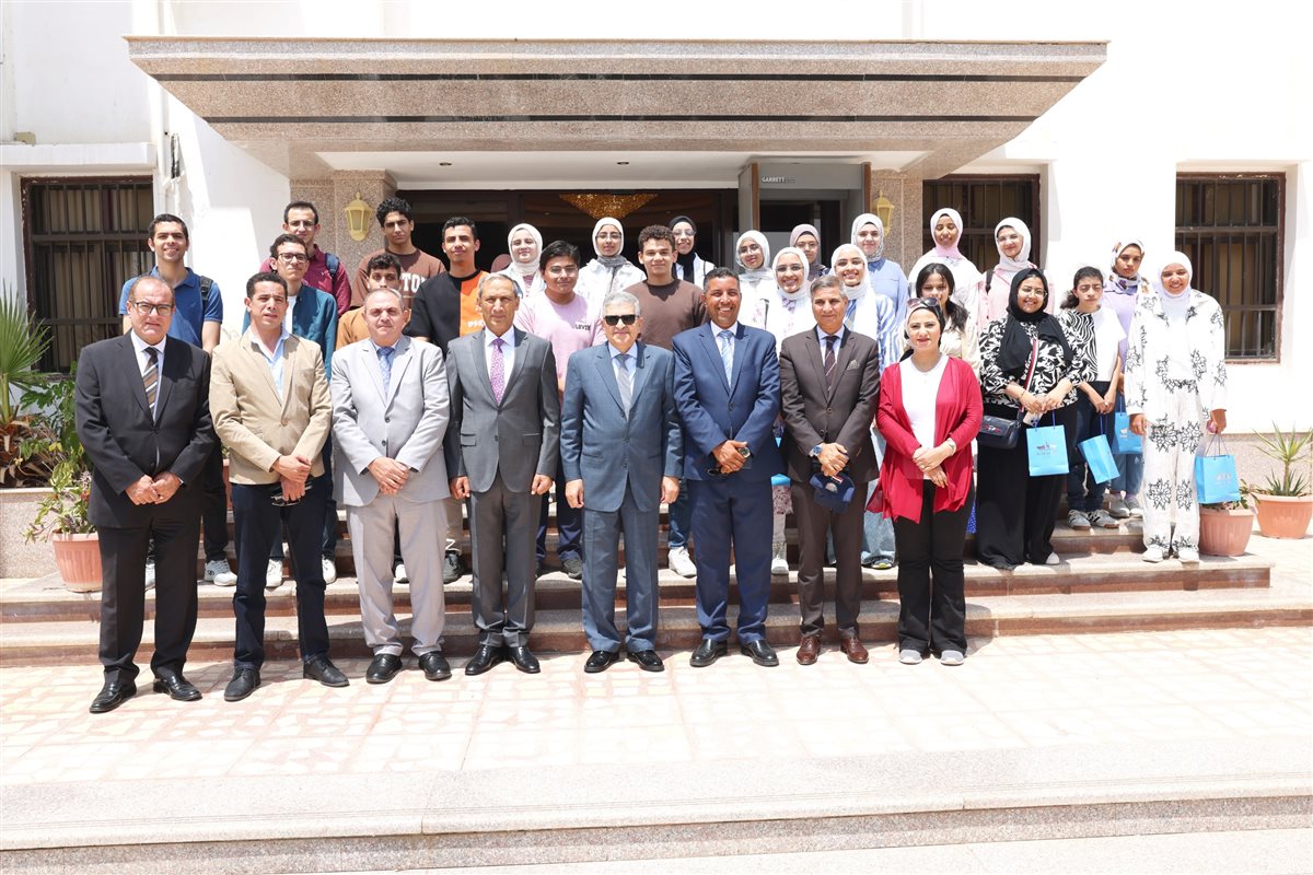 جانب من اللقاء، فيتو