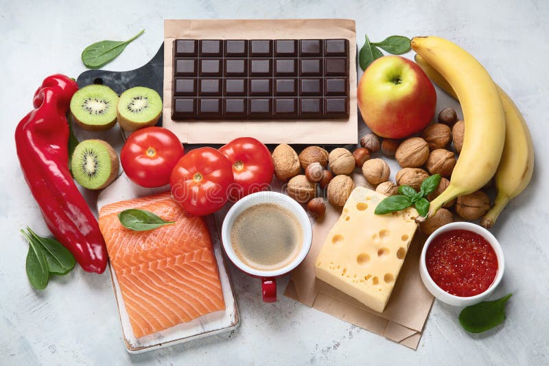 أطعمة تحسن مزاجك